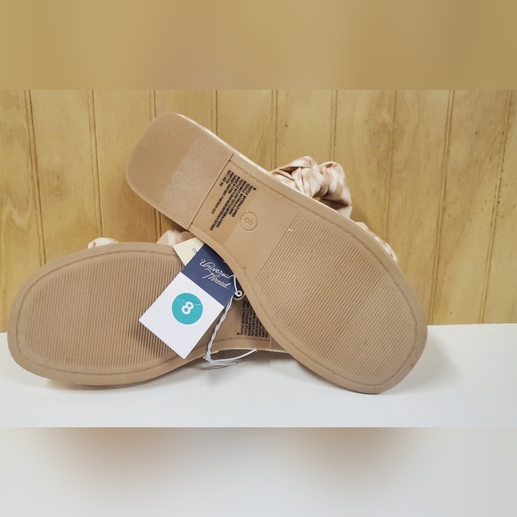 Universal Thread sandals - Picture 6 of 6